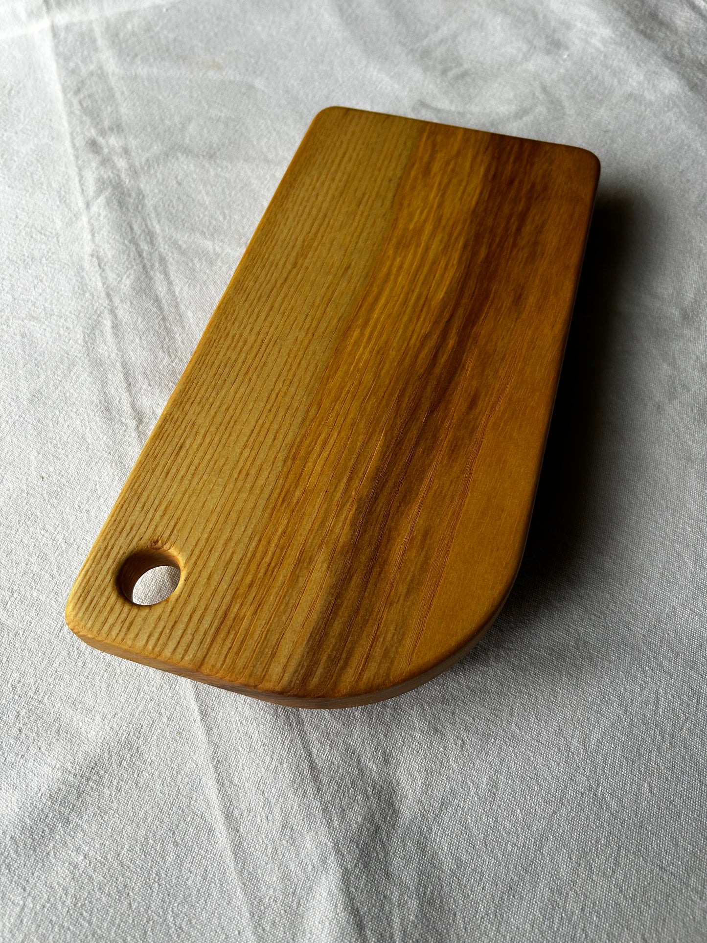 Handmade Ash Cutting Board with Finger Hole - 29cm x 14.5cm x 2cm